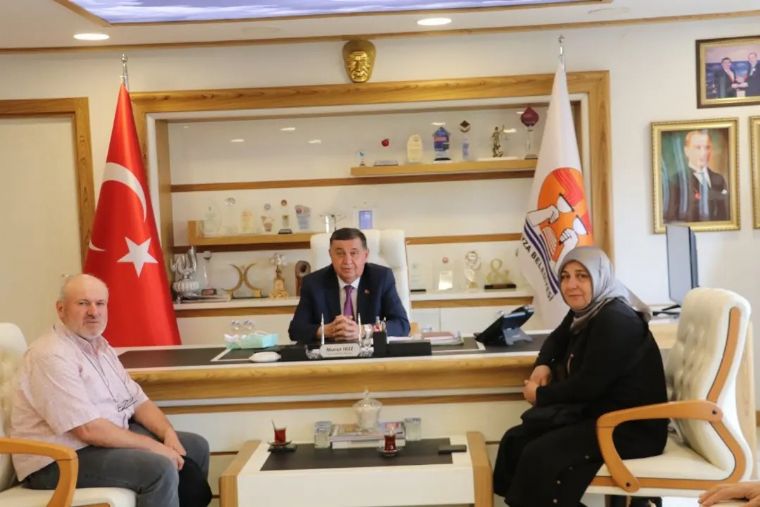 Şehit Ailesinden Havza Belediye Başkanı Murat İkiz’e Hayırlı Olsun Ziyareti