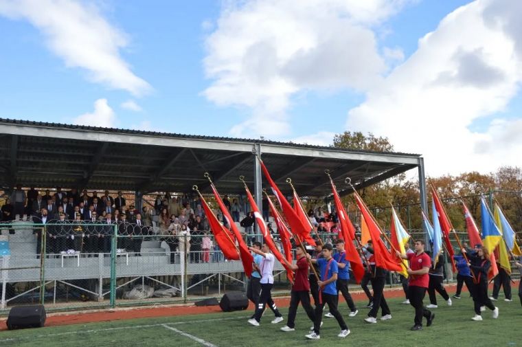 Havza Şehir Stadı'nda 29 Ekim Cumhuriyet Bayramı'mızın 102. Yıl Dönümü Münasebetiyle Düzenlenen Tören ve Kutlama Programına Katıldık.
