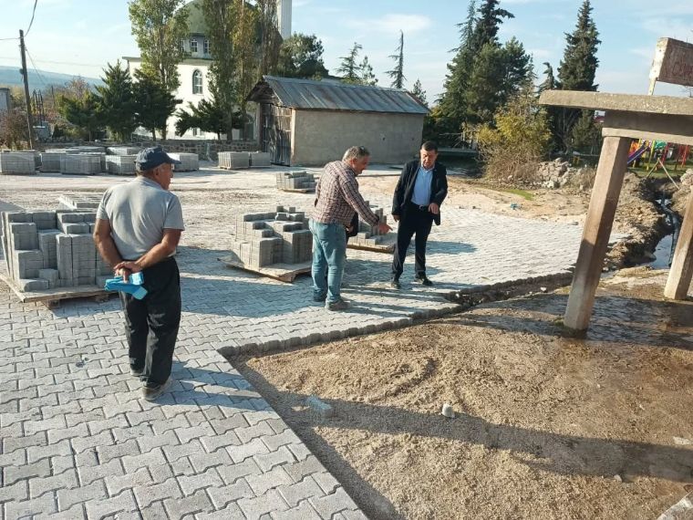 Belediyemiz Fen İşleri Müdürlüğüne Bağlı Ekiplerimiz Tarafından Yapılan Onarım Çalışmalarını Yerinde İnceleyerek Değerlendirmelerde Bulunduk.